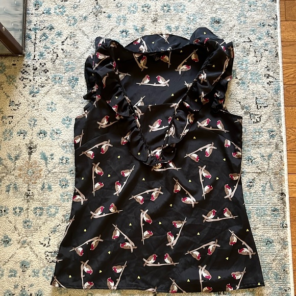 Banana Republic Tops - Banana Republic Love Birds Ruffle Blouse
